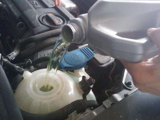 防凍液用消泡劑應(yīng)用圖 防凍液用消泡劑應(yīng)用圖